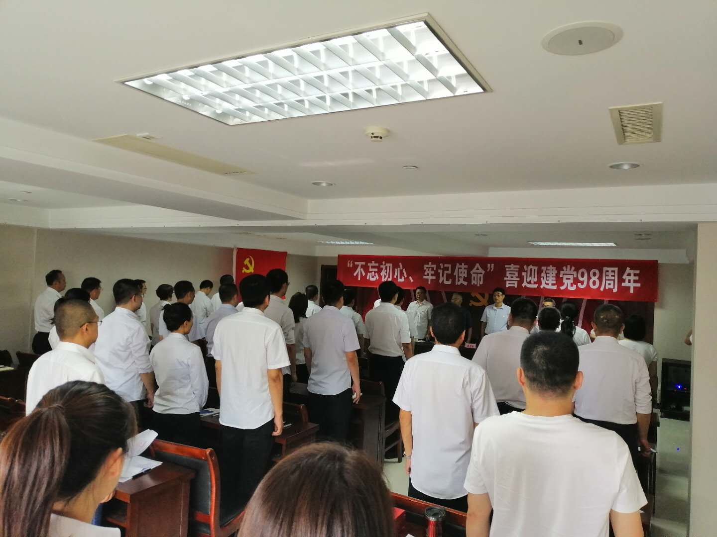 1562309169215088.jpg 1562309169215088.jpg